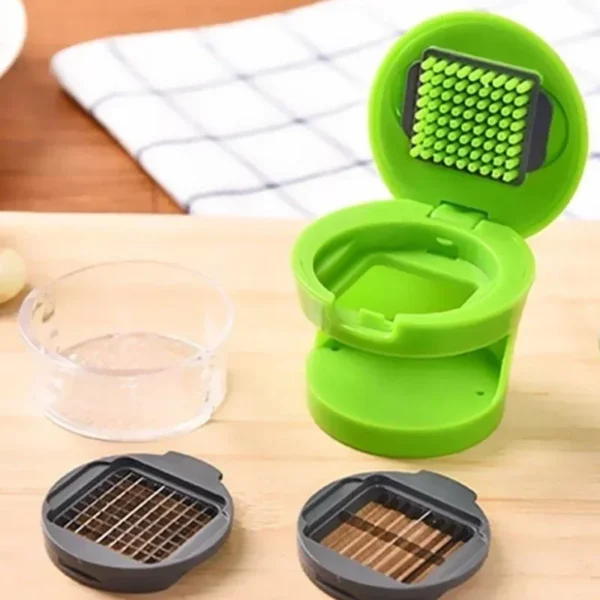 Stainless Steel Manual GarlicPress Household Garlic Masher Kitchens GarlicCutter Minced Machine Tool Kitchen Gadget Accessories